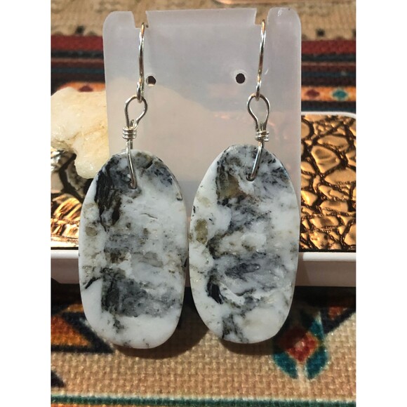 White Buffalo and Sterling Slab Earrings, Native American/Navajo made. - Picture 1 of 3